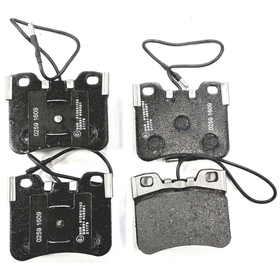 Kit di 4 pastiglie freno NORAUTO NRP 745