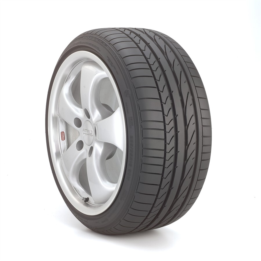 Pneumatico BRIDGESTONE POTENZA RE050 ASYMMETRIC 205/45 R17 88 V XL *