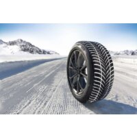 Pneumatico GOODYEAR ULTRAGRIP PERFORMANCE 3 205/50 R17 93 H XL